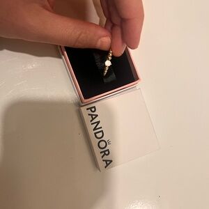 Pandora ring